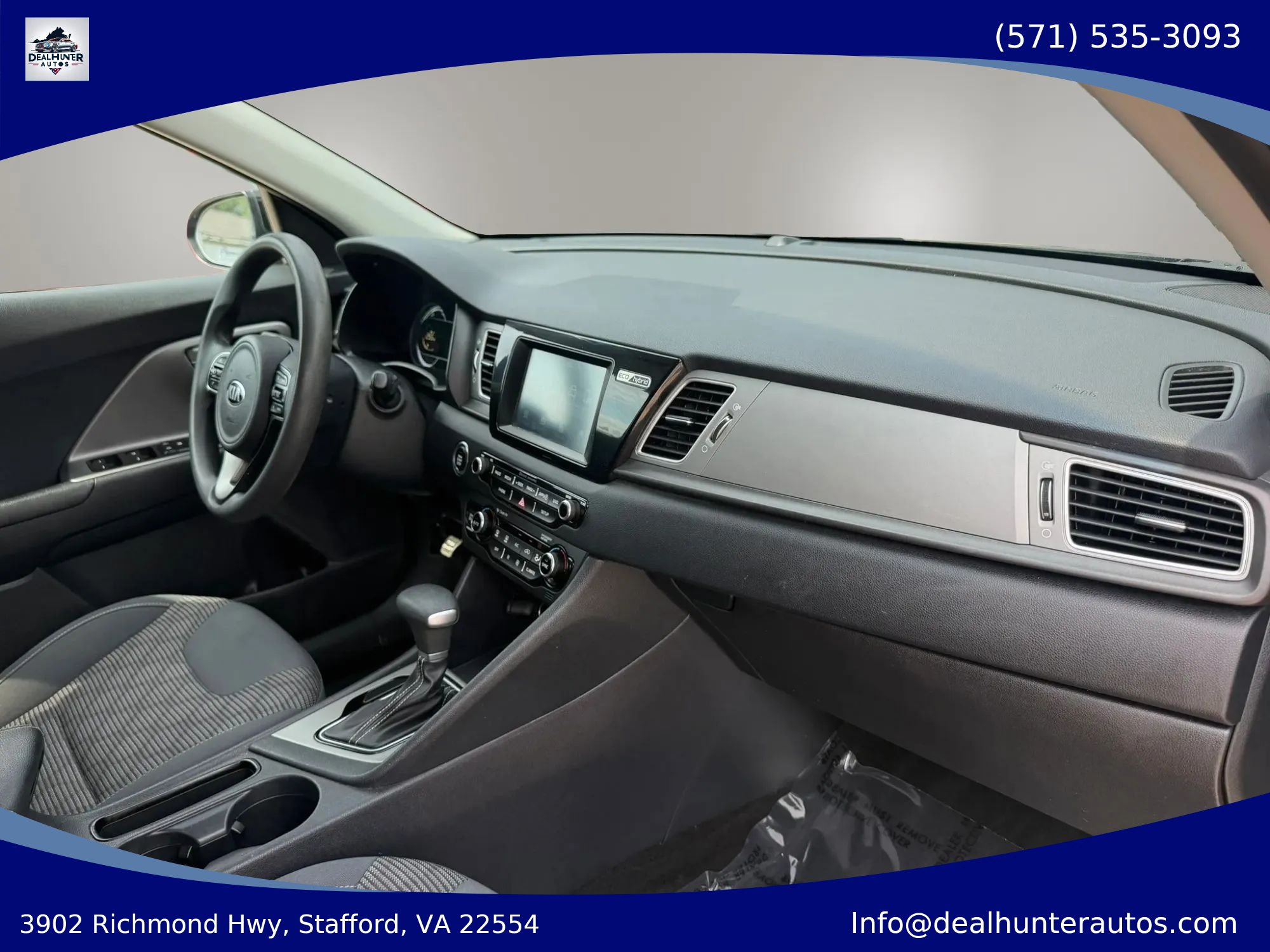 Used 2017 Kia Niro LX FWD image 18