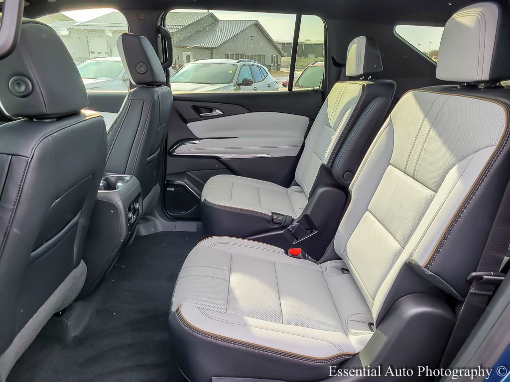New 2026 Chevrolet Traverse High Country w/ LPO, Floor Liner Package image 10