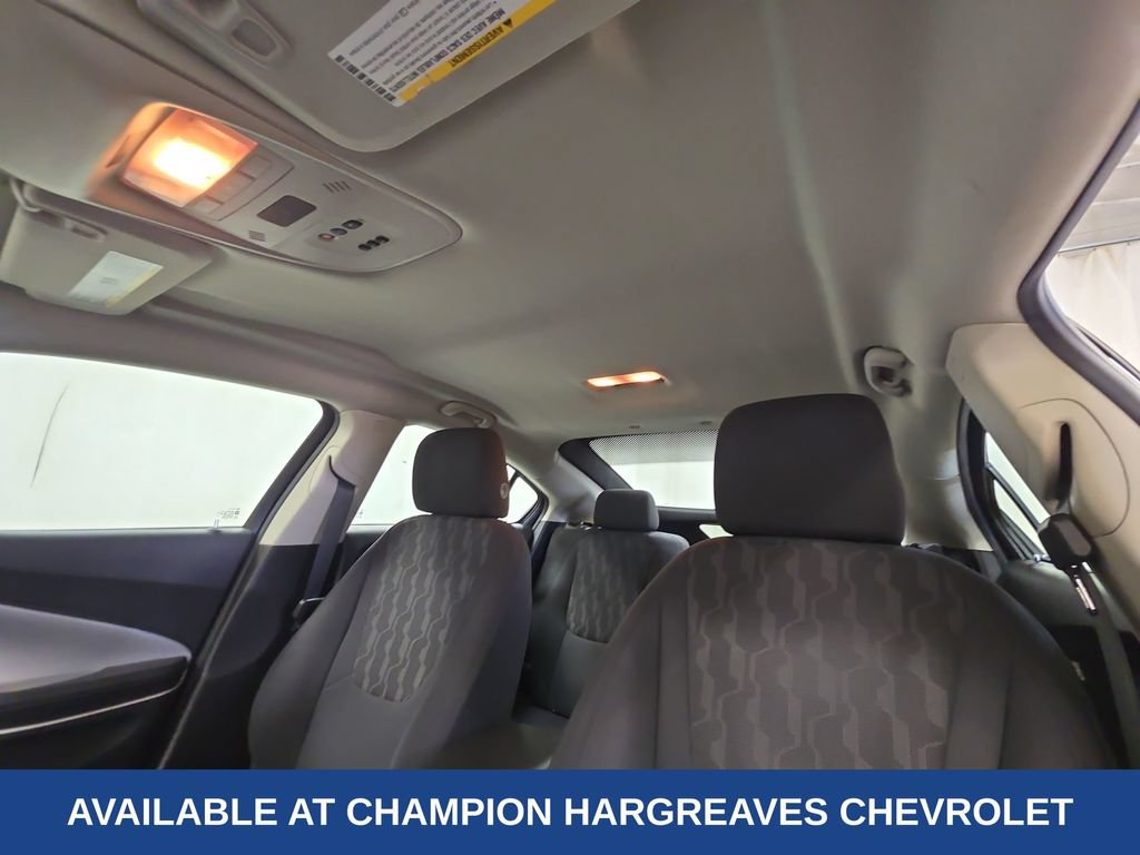 Used 2014 Chevrolet Volt FWD image 25