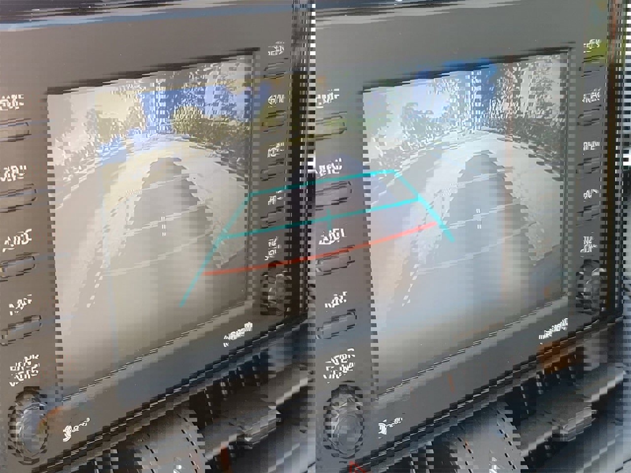 Used 2021 Toyota RAV4 LE image 25