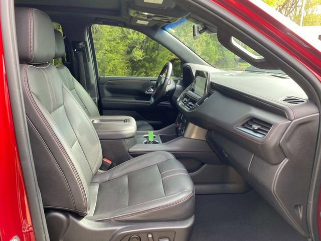 Used 2022 Chevrolet Suburban RST w/ Sport Performance Package AWD/4WD image 35
