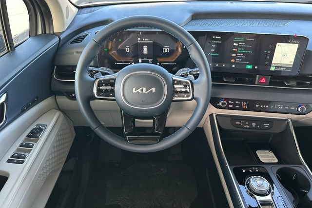 New 2026 Kia Carnival EX FWD image 17
