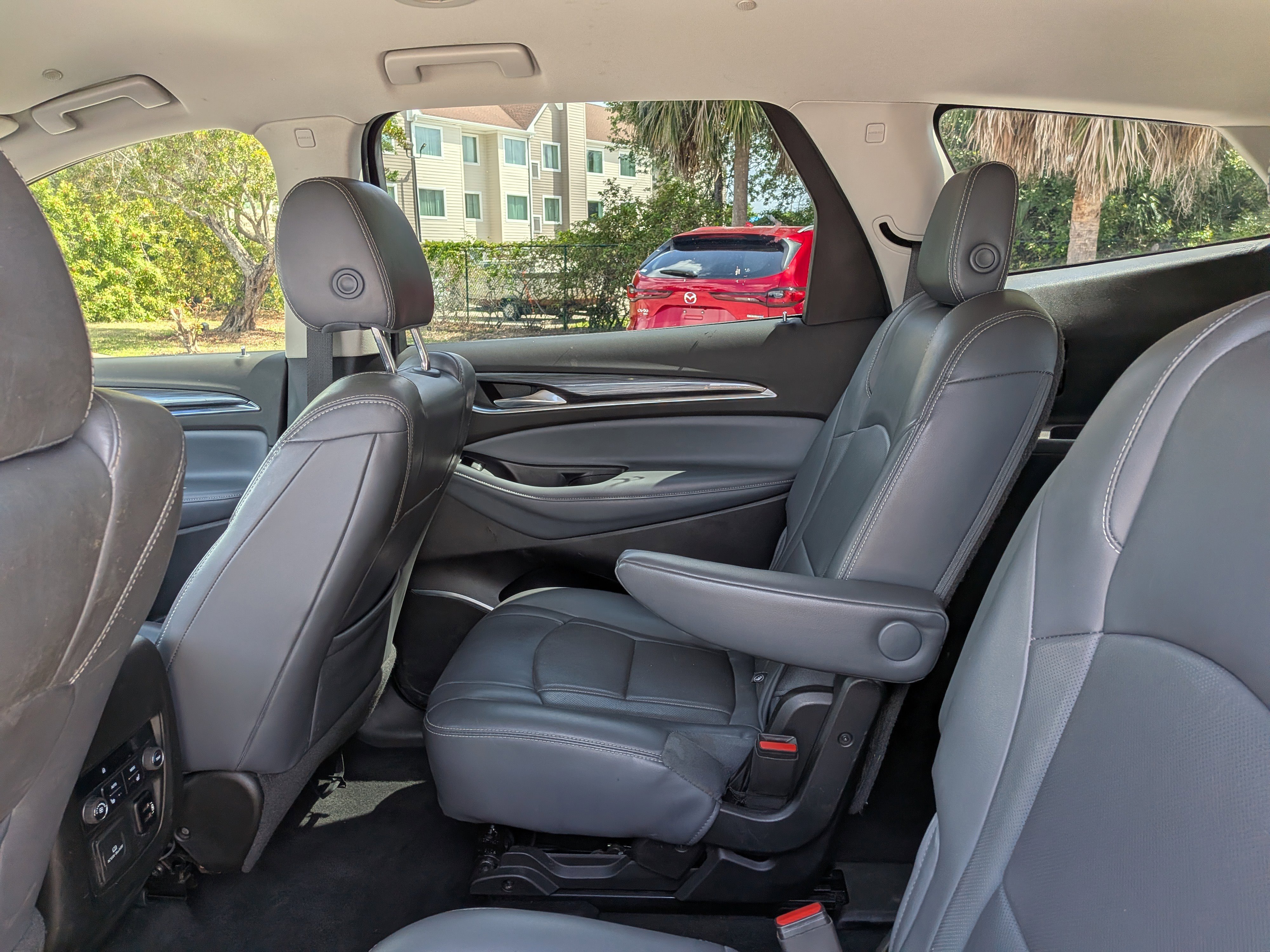 Used 2018 Buick Enclave Premium image 15