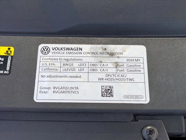 Used 2024 Volkswagen Atlas Cross Sport SE FWD image 22