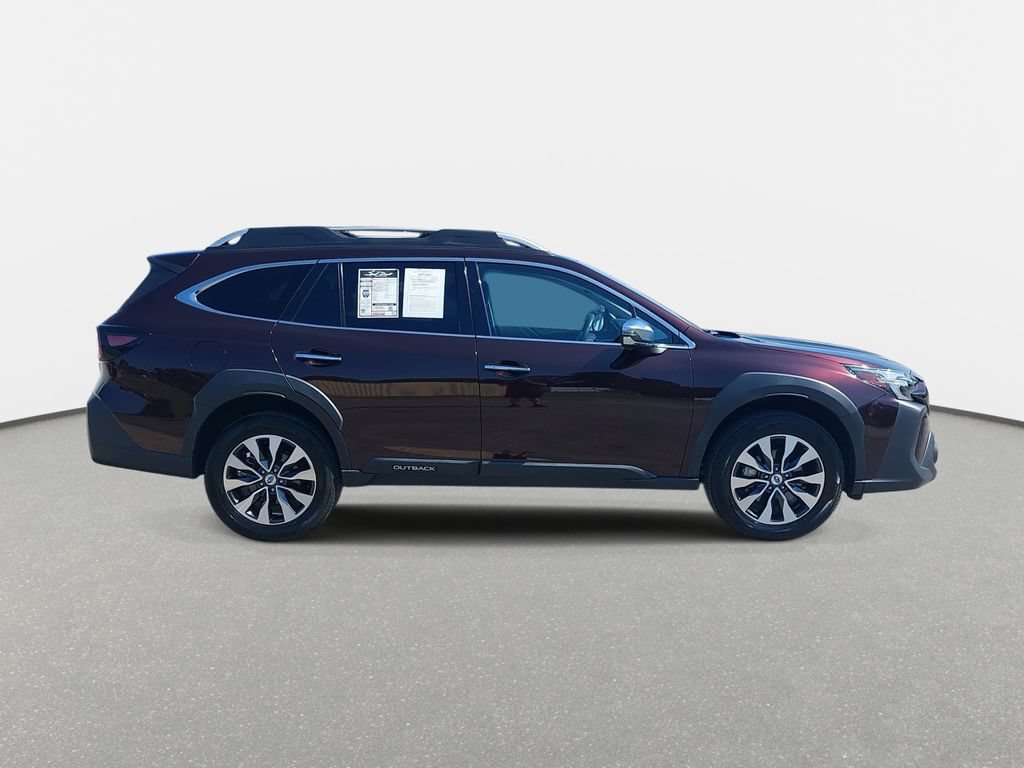 Used 2024 Subaru Outback Touring AWD/4WD image 4