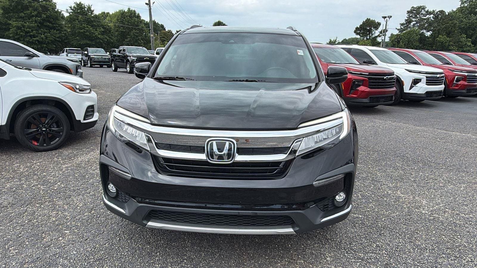 Used 2020 Honda Pilot Touring image 2