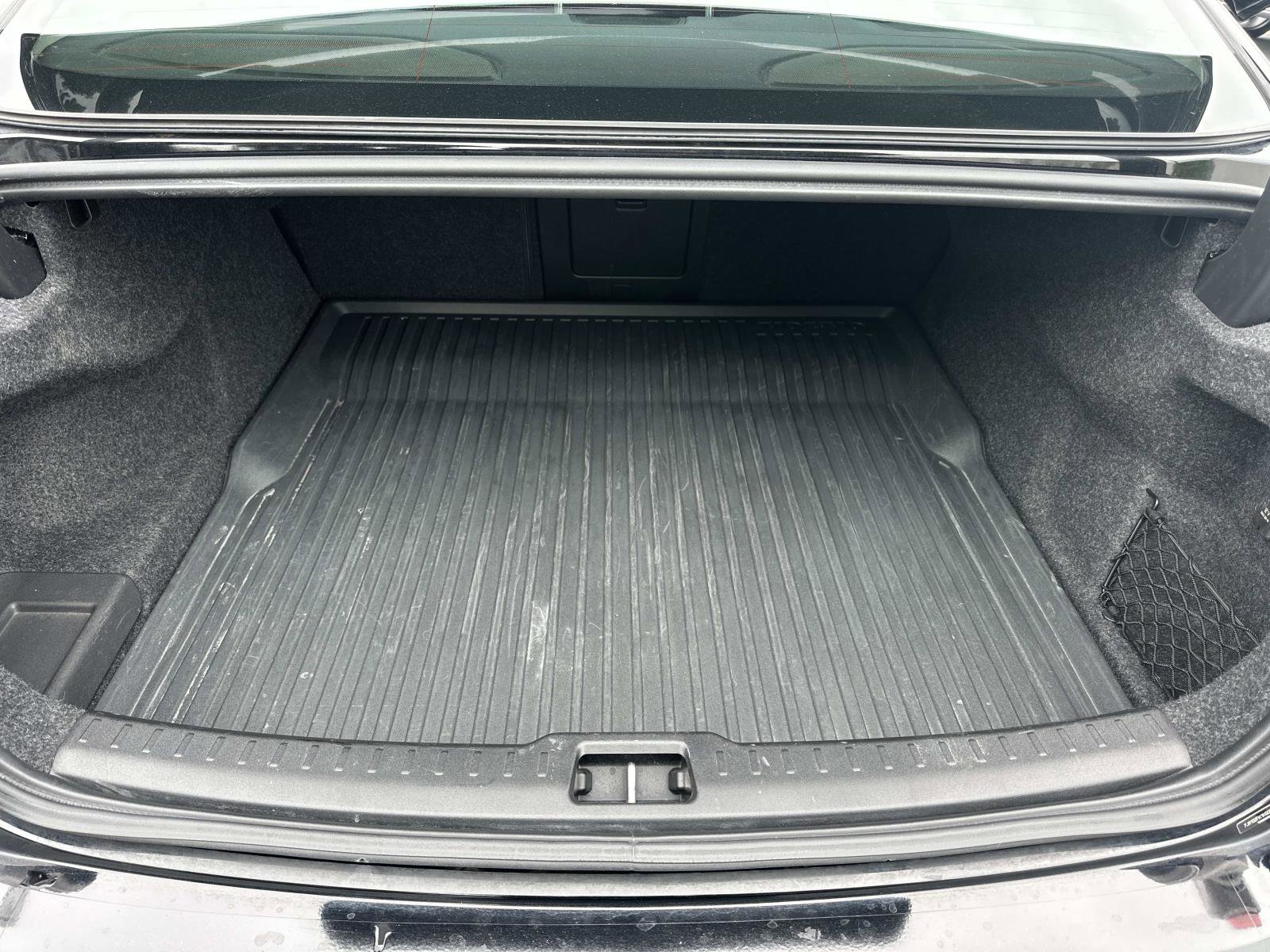 Used 2019 Volvo S60 T5 Momentum w/ Premium Package image 23