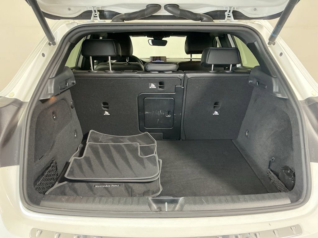 Used 2020 Mercedes-Benz GLA 250 image 28