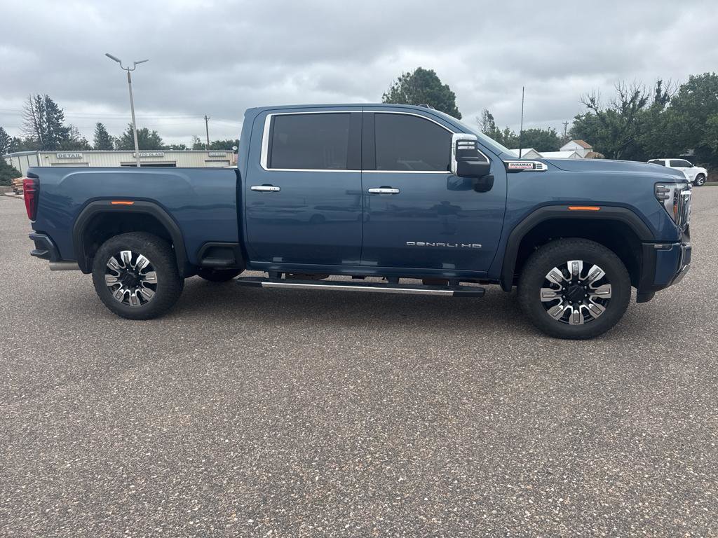 Used 2024 GMC Sierra 2500 Denali w/ Technology Package image 5