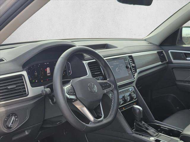 Used 2022 Volkswagen Atlas SE image 13