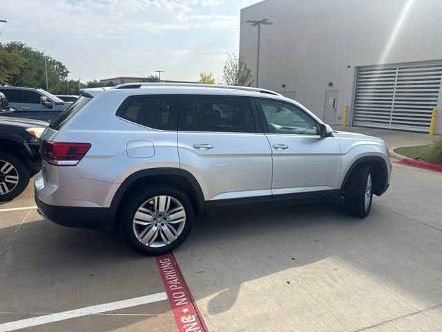 Used 2019 Volkswagen Atlas SE w/ Towing Package AWD/4WD image 3