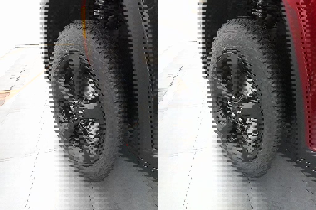 New 2025 Jeep Grand Cherokee L Limited w/ Luxury Tech Group II image 30