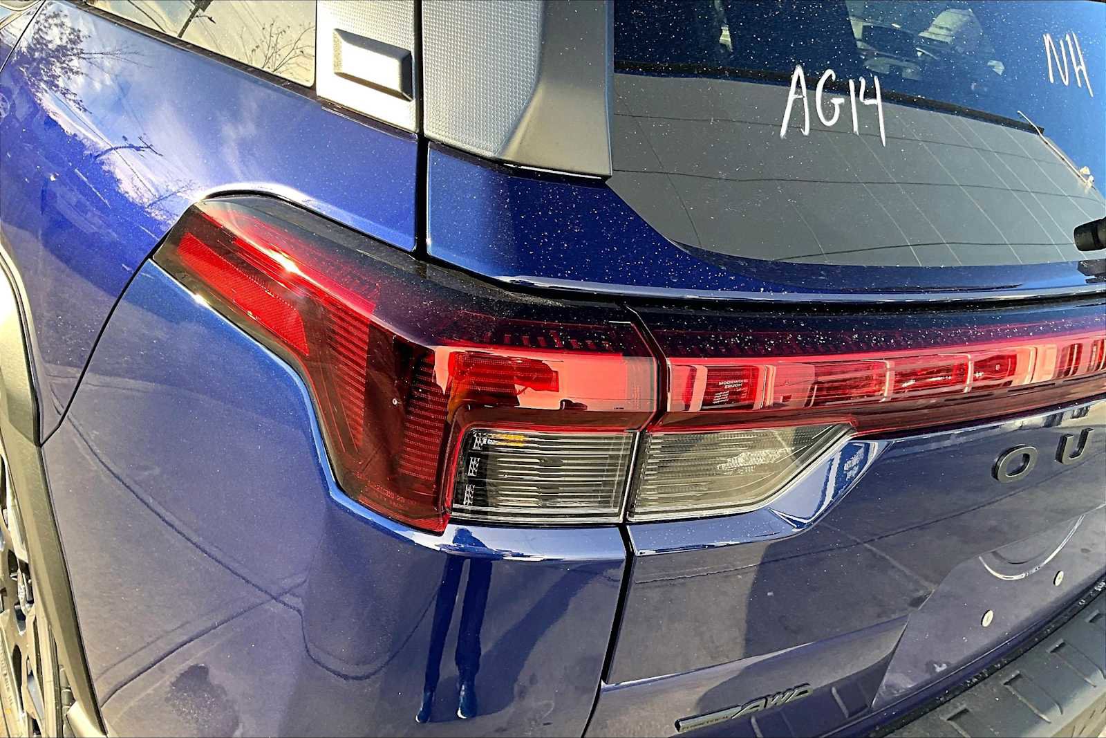 New 2026 Subaru Outback Touring AWD/4WD image 15