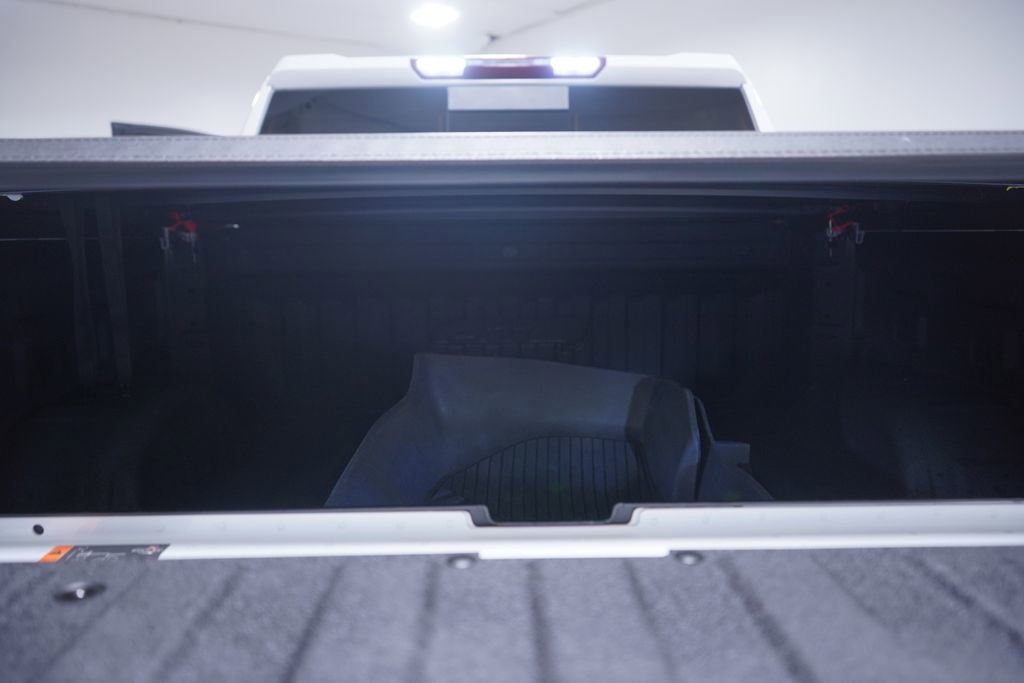 Used 2024 GMC Sierra 1500 AT4 w/ AT4 Premium Package image 23