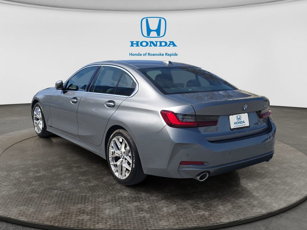 Used 2025 BMW 330i Sedan image 3