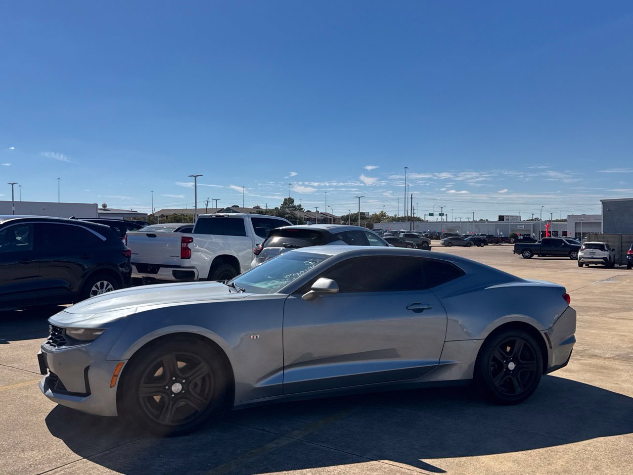 Used 2023 Chevrolet Camaro LT RWD image 13