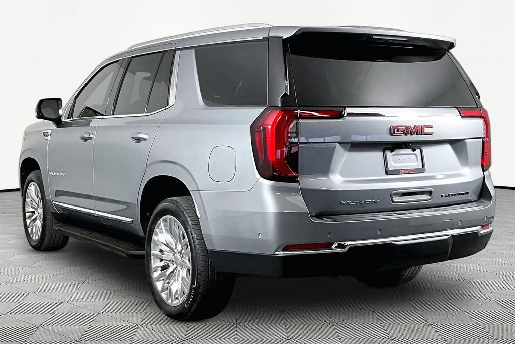 Used 2025 GMC Yukon Elevation AWD/4WD image 4
