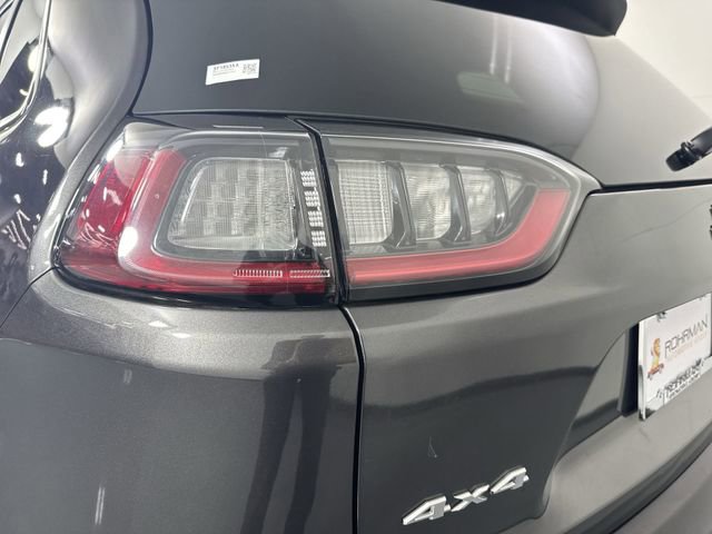 Used 2021 Jeep Cherokee Latitude Plus image 27