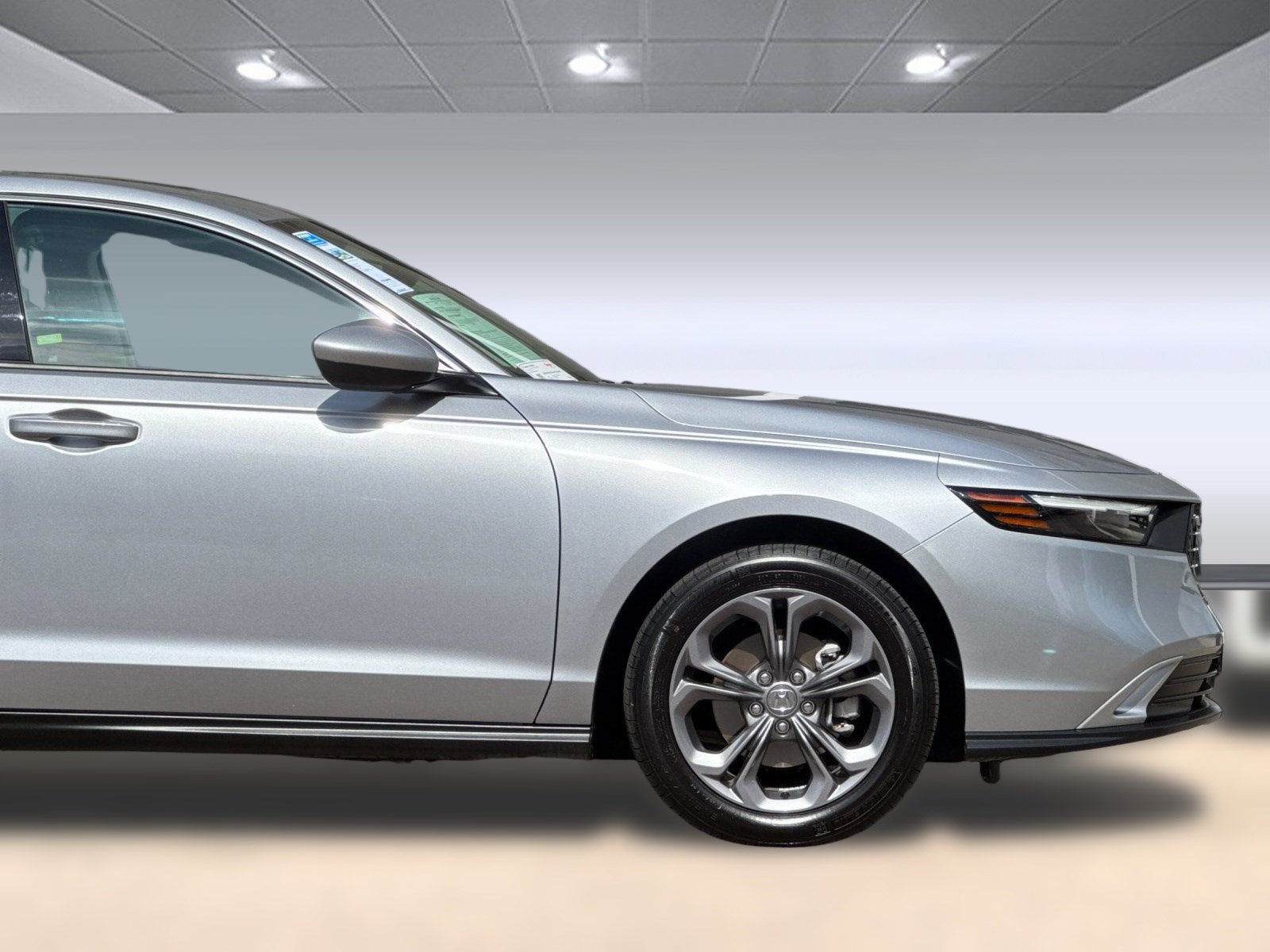Used 2023 Honda Accord EX image 33