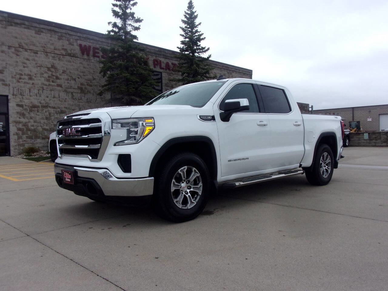 Used 2021 GMC Sierra 1500 SLE AWD/4WD image 2