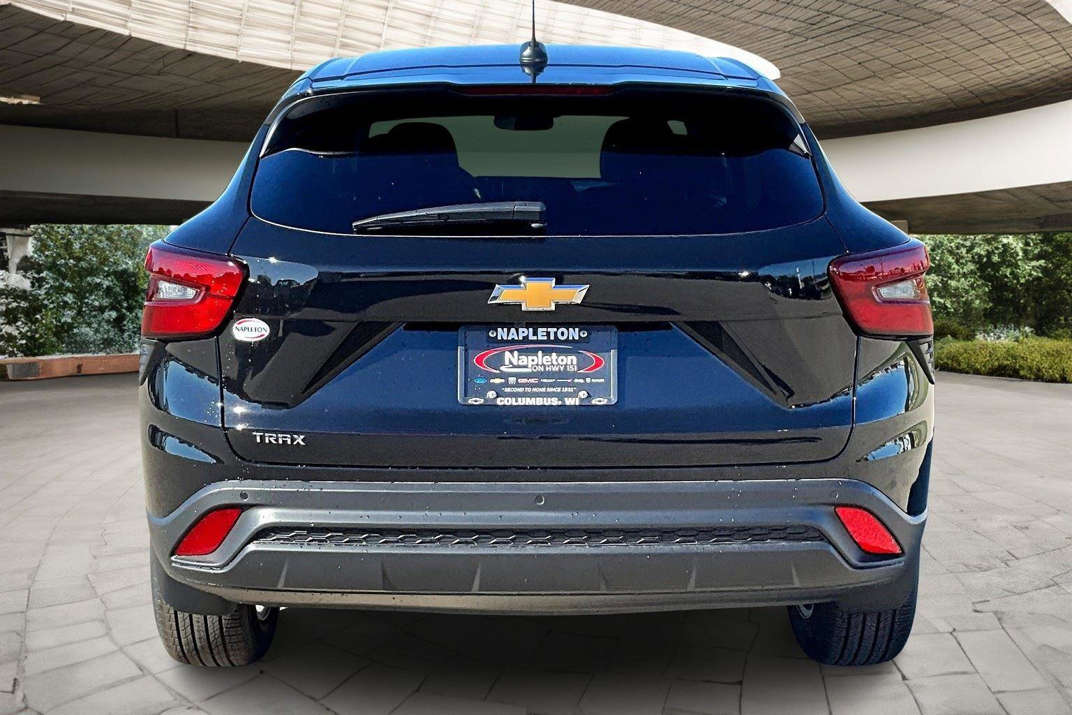 New 2026 Chevrolet Trax LS w/ LS Convenience Package image 4