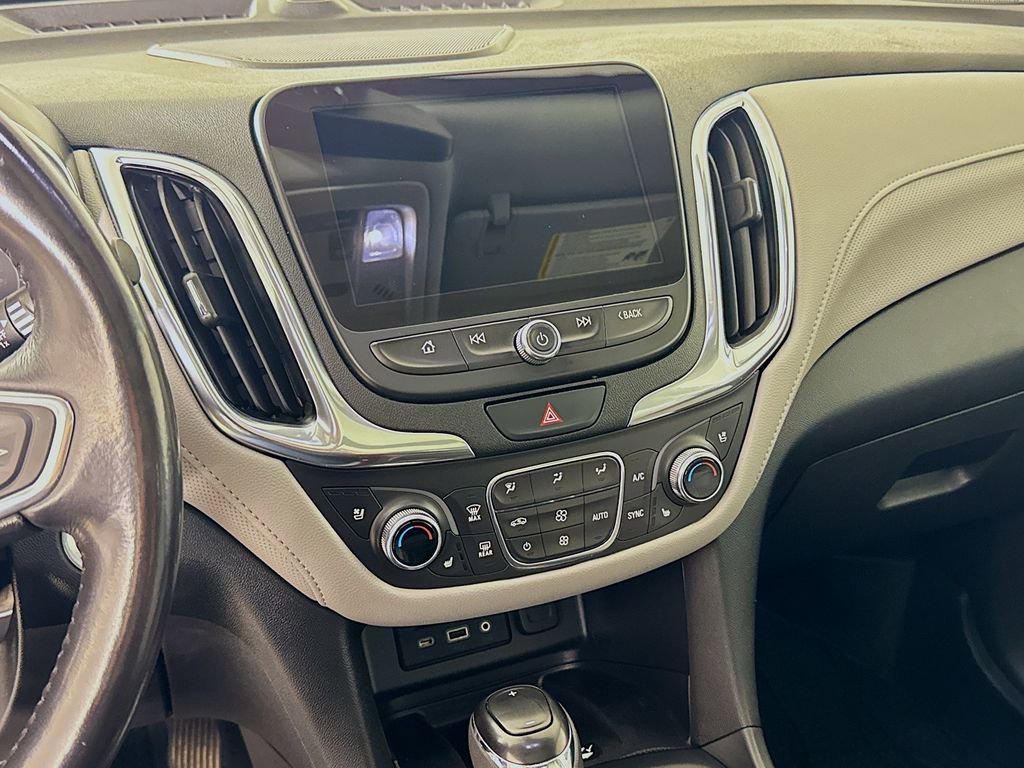 Used 2021 Chevrolet Equinox Premier image 17