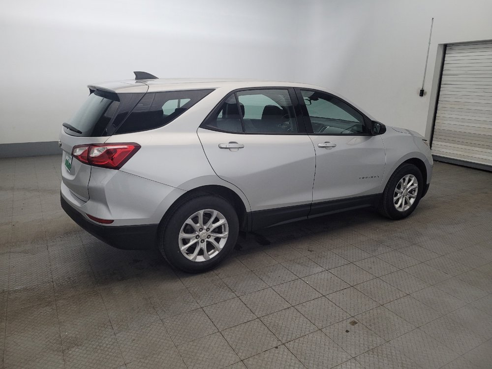 Used 2019 Chevrolet Equinox LS image 10