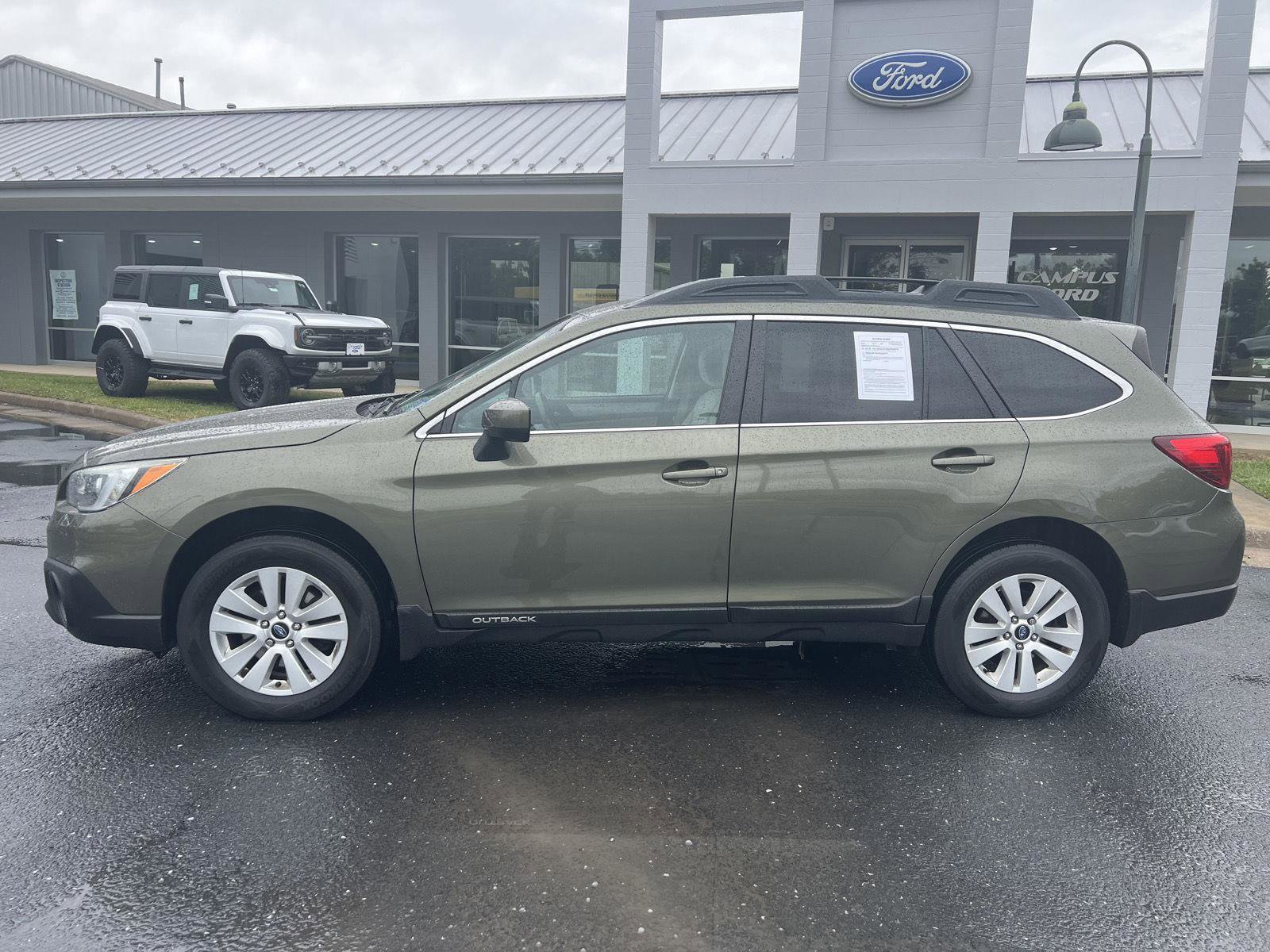 Used 2015 Subaru Outback 2.5i Premium w/ Popular Package #2 AWD/4WD image 2