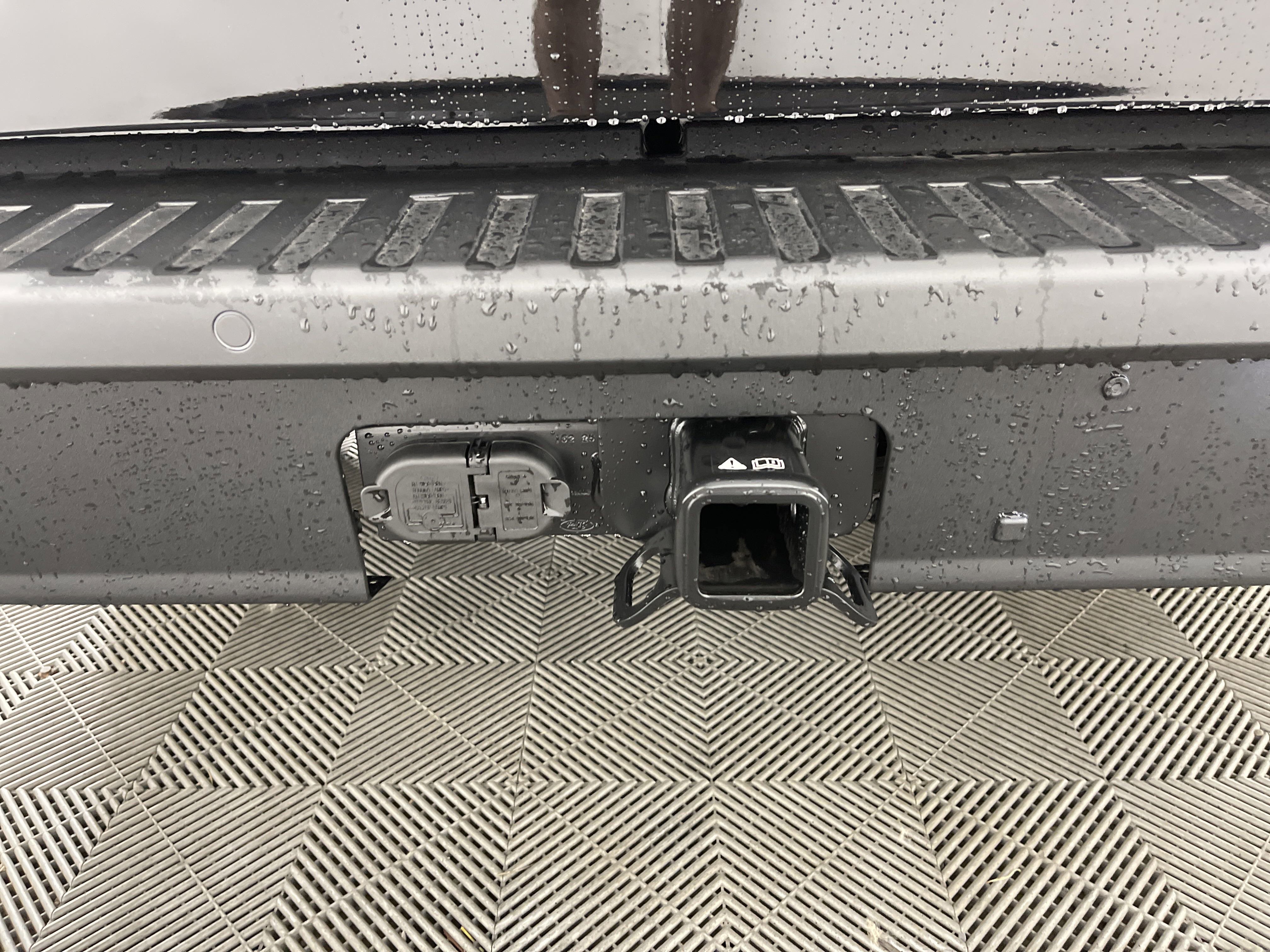 New 2025 Ford Maverick XLT w/ XLT Luxury Package image 8