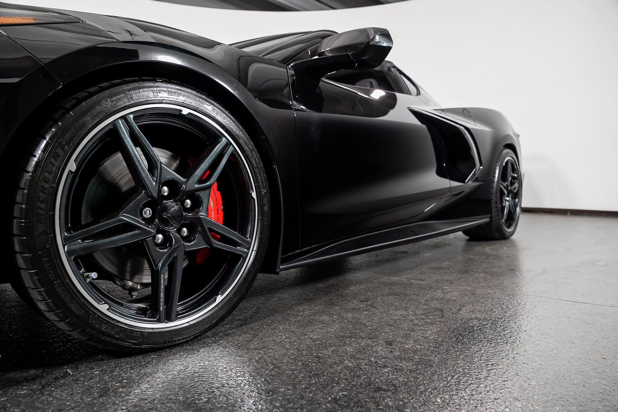 Used 2021 Chevrolet Corvette Stingray Preferred Cpe w/ Z51 Performance Package RWD image 17