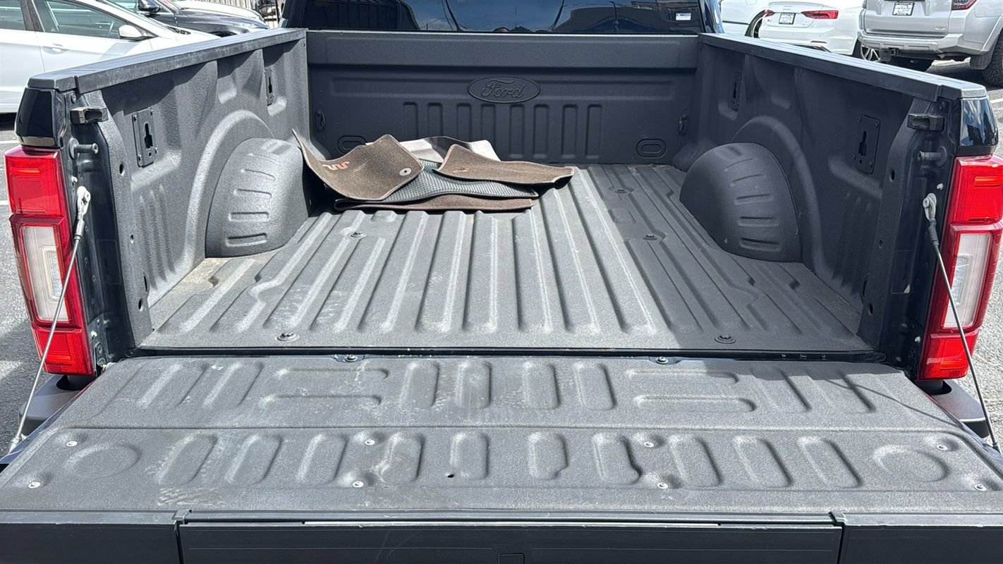 Used 2021 Ford F250 King Ranch w/ King Ranch Ultimate Package AWD/4WD image 18