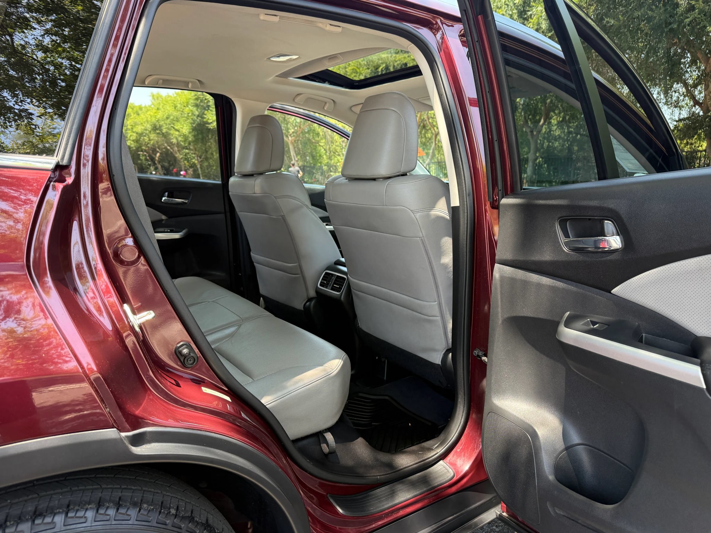 Used 2015 Honda CR-V EX-L image 24