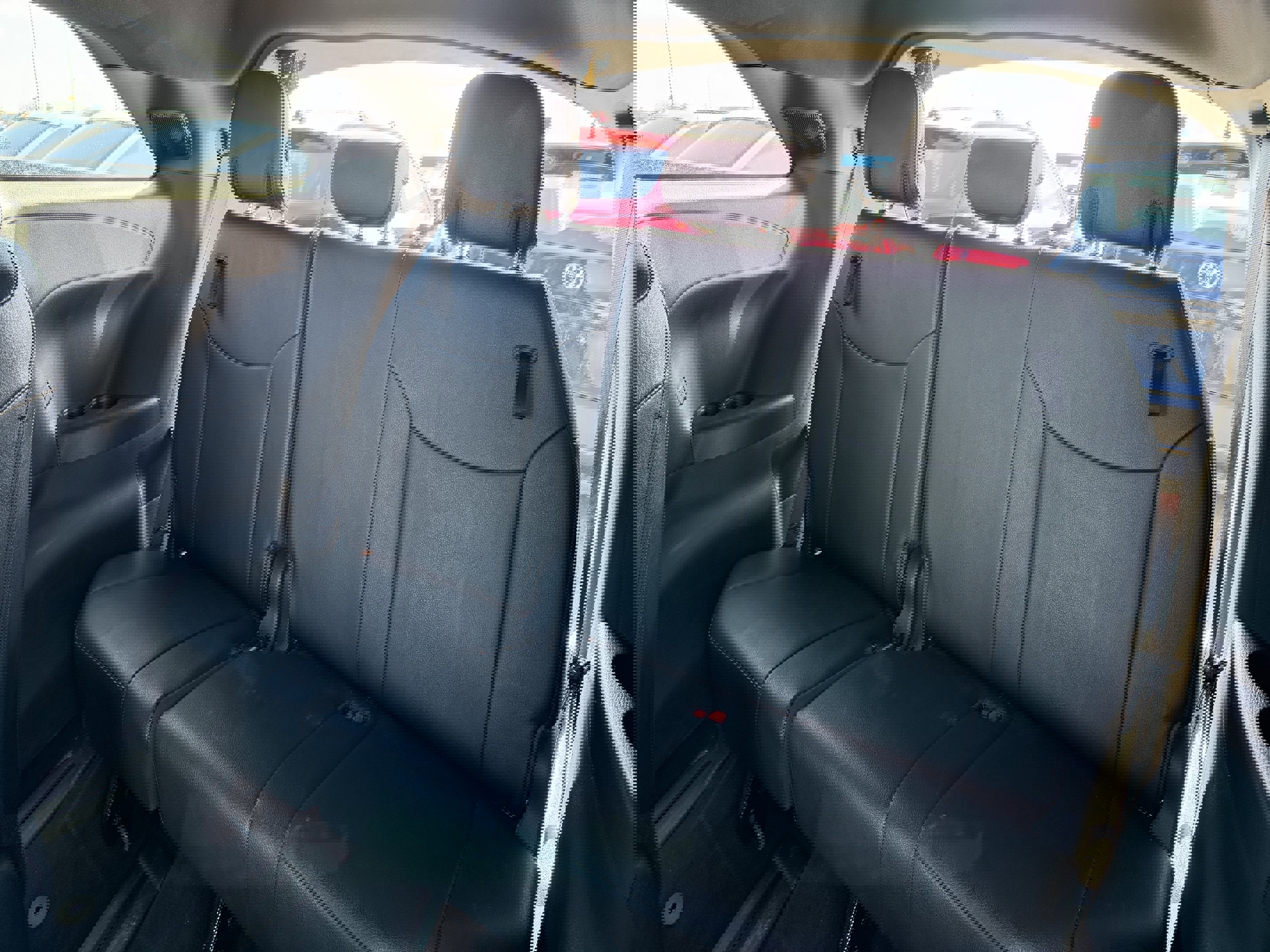 Used 2025 Toyota Sienna XLE Woodland Edition image 30