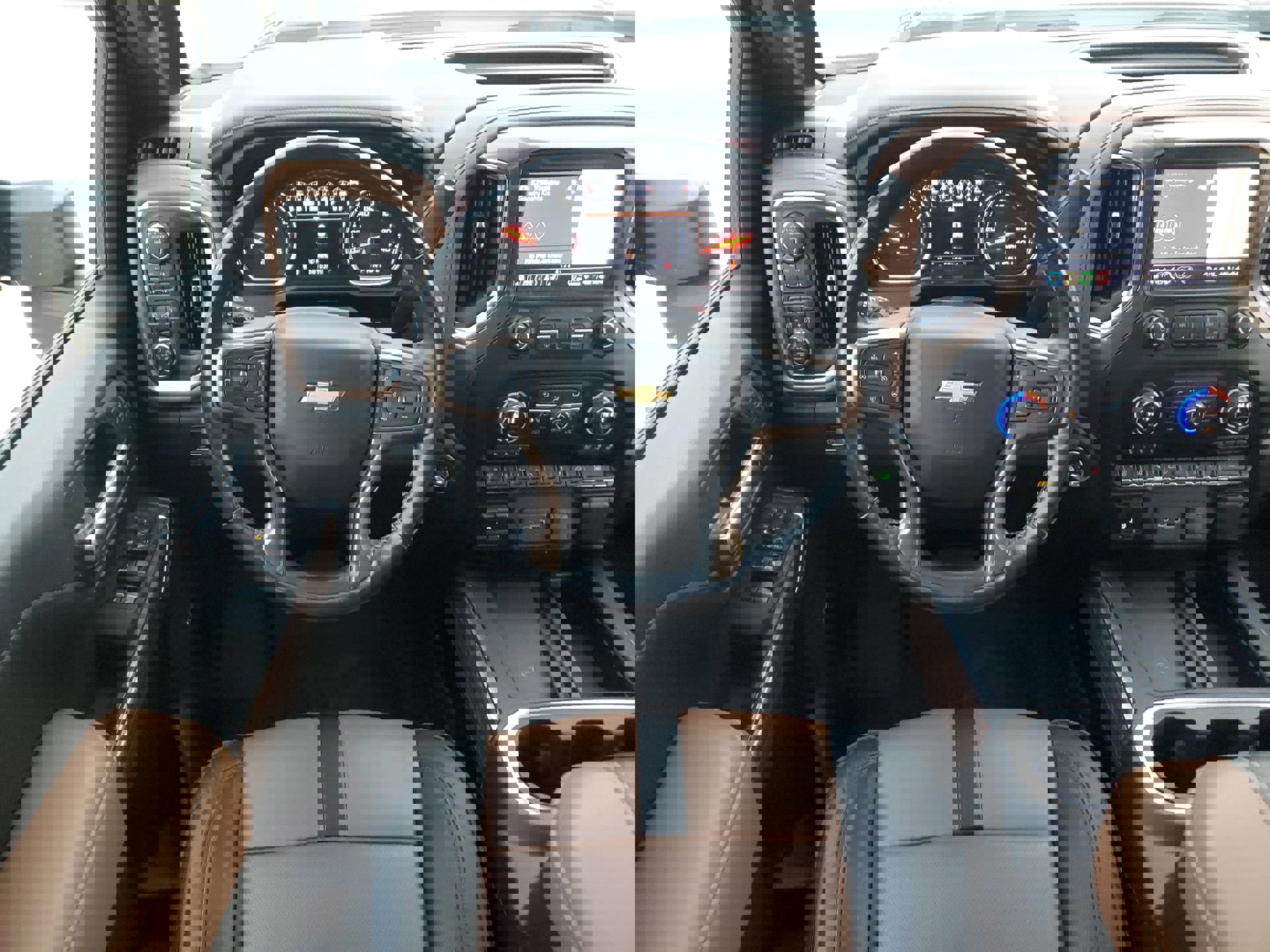 Used 2021 Chevrolet Silverado 3500 High Country image 18