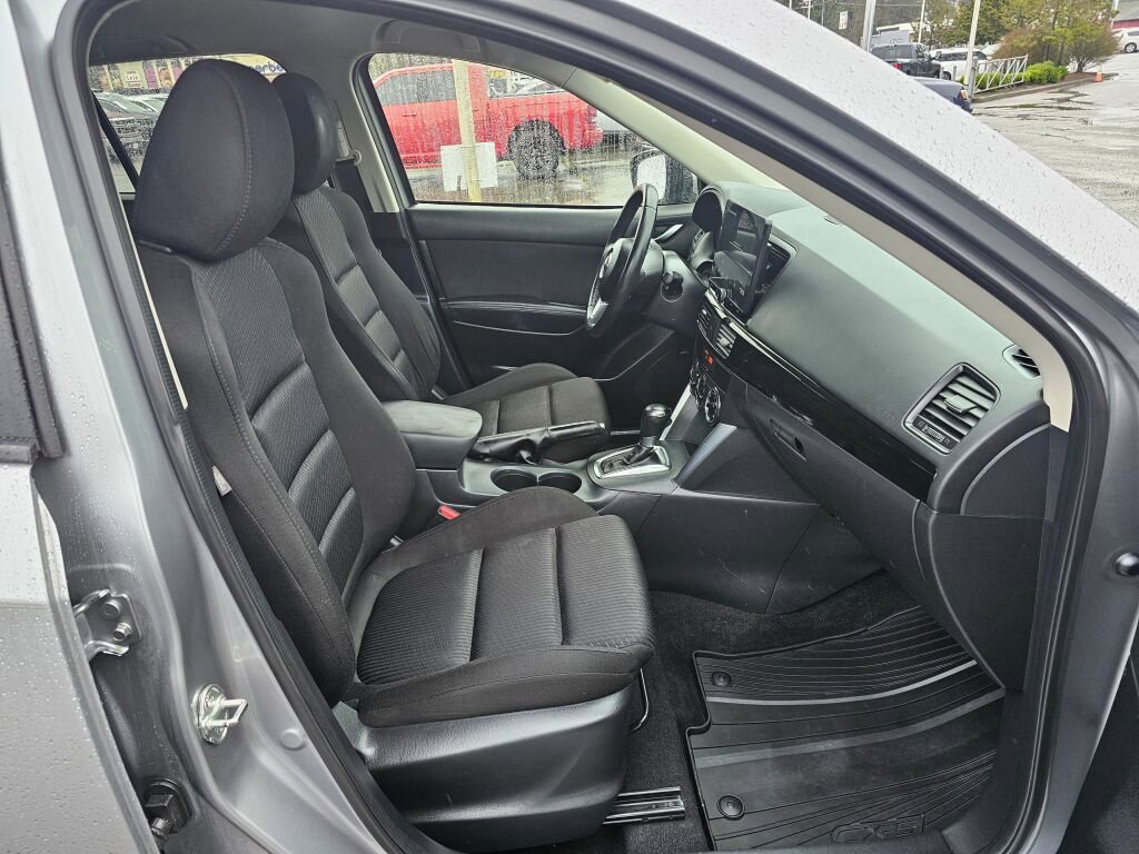 Used 2015 MAZDA CX-5 Touring image 11
