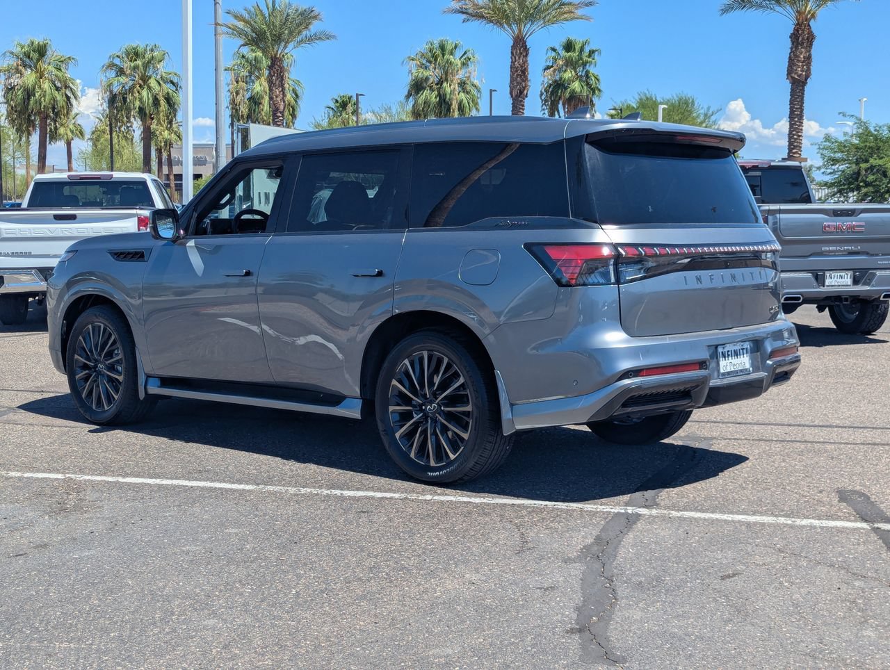 New 2027 INFINITI QX80 Autograph w/ Premium Cargo Package AWD/4WD image 3