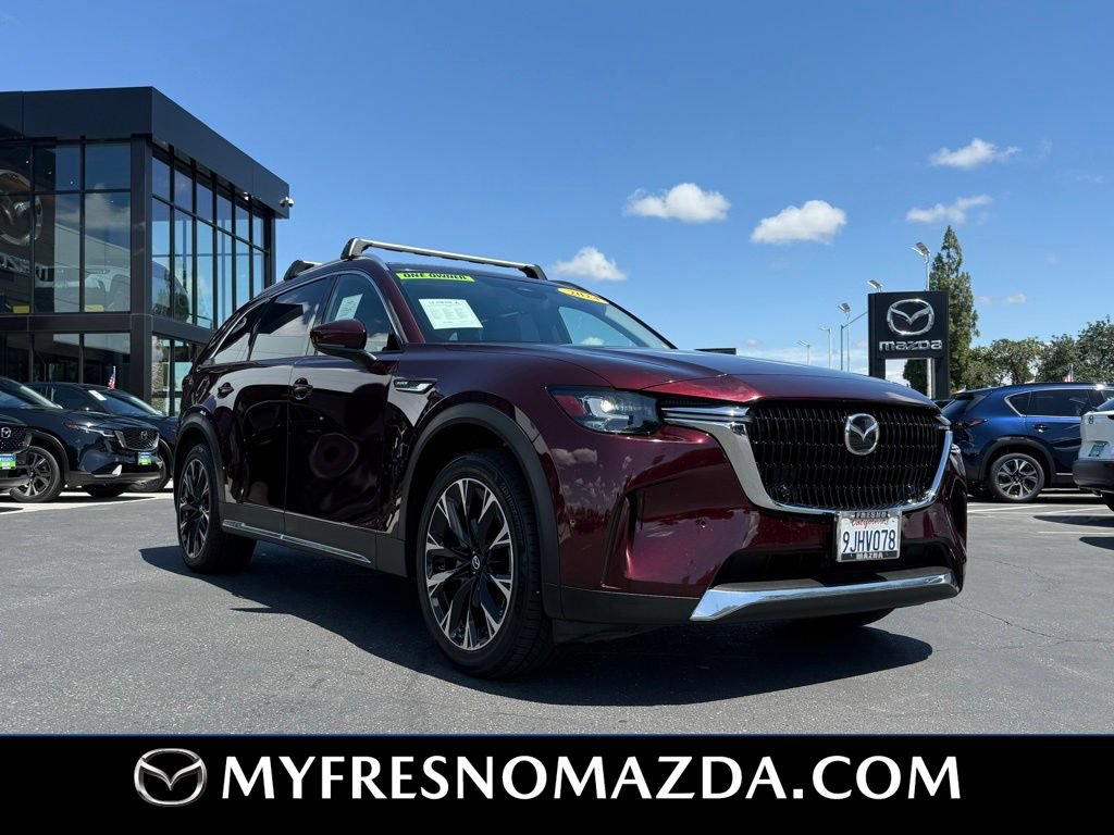 Certified 2024 MAZDA CX-90 Plug-In Hybrid w/ Premium Pkg AWD/4WD image 3