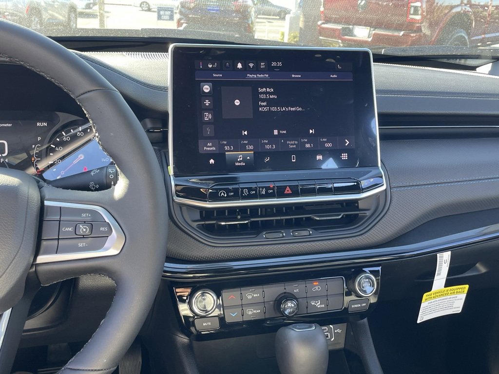 New 2026 Jeep Compass Latitude image 26