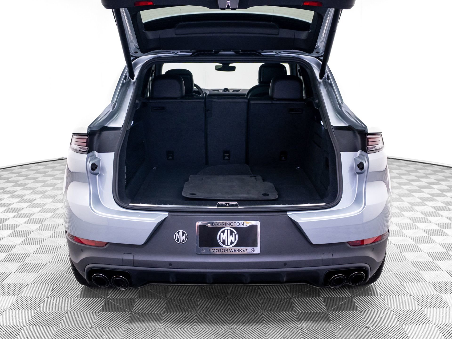 Certified 2025 Porsche Cayenne Coupe AWD/4WD image 34