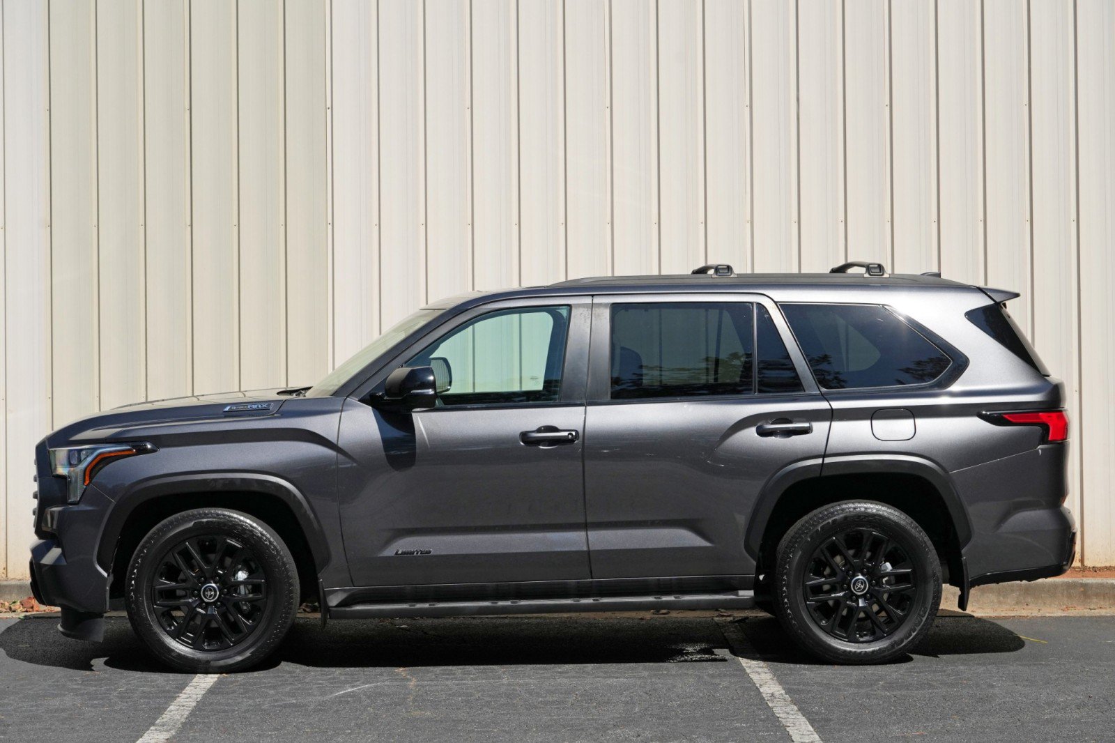 Used 2024 Toyota Sequoia Limited AWD/4WD image 53