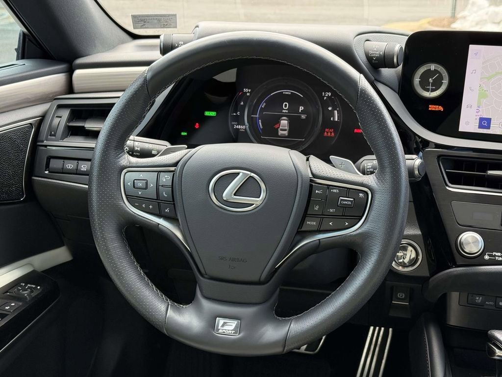 Used 2024 Lexus ES 300h F Sport w/ Accessory Package (Z2) image 9