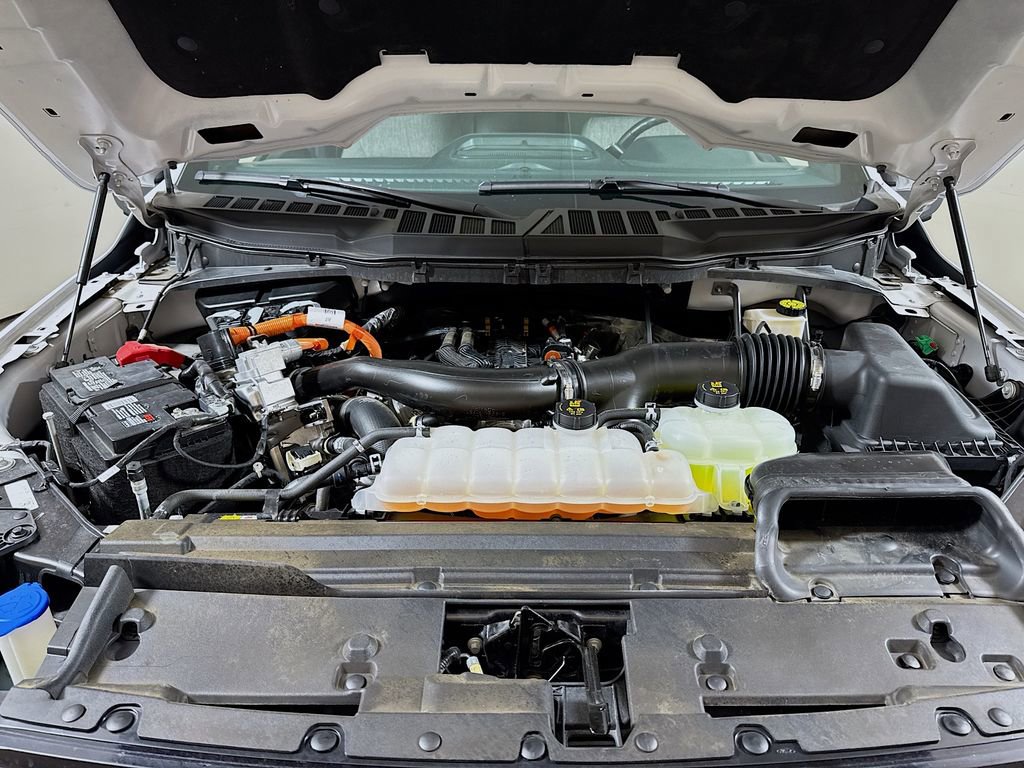 Used 2024 Ford F150 XLT w/ Mobile Office Package image 27