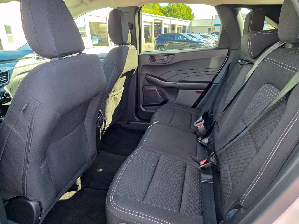 Used 2023 Ford Escape Active AWD/4WD image 28