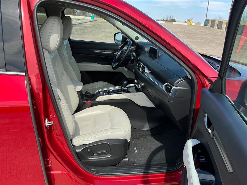 Used 2017 MAZDA CX-5 Grand Touring w/ Premium Package image 36