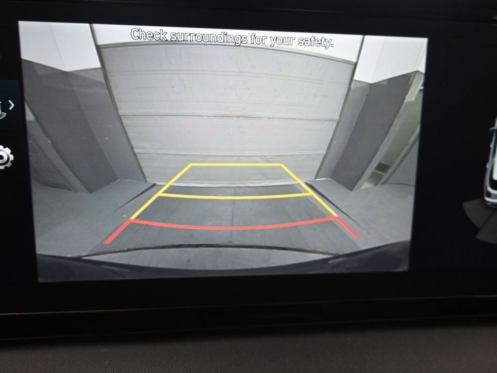 Used 2023 Hyundai Palisade SE w/ Cargo Package image 22