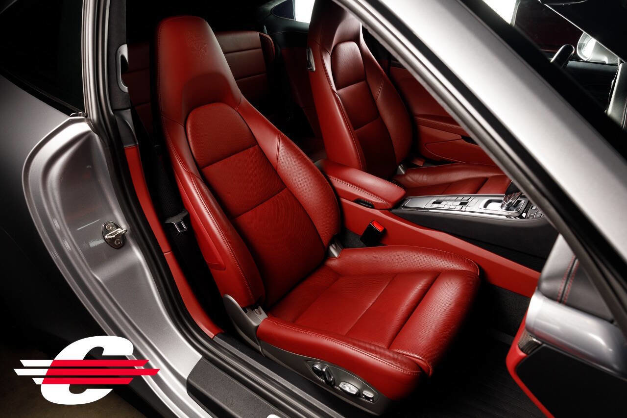 Used 2017 Porsche 911 Carrera 4S image 36