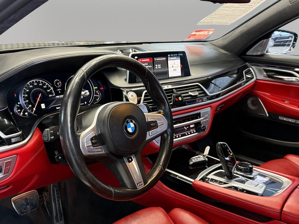 Used 2018 BMW M760i xDrive AWD/4WD image 15