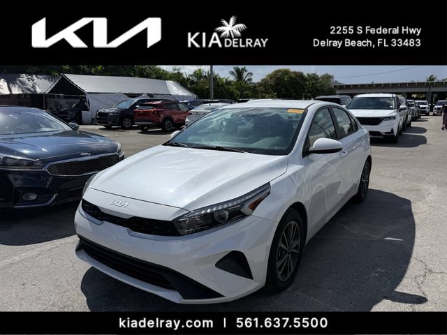 Certified 2024 Kia Forte LXS FWD image 4