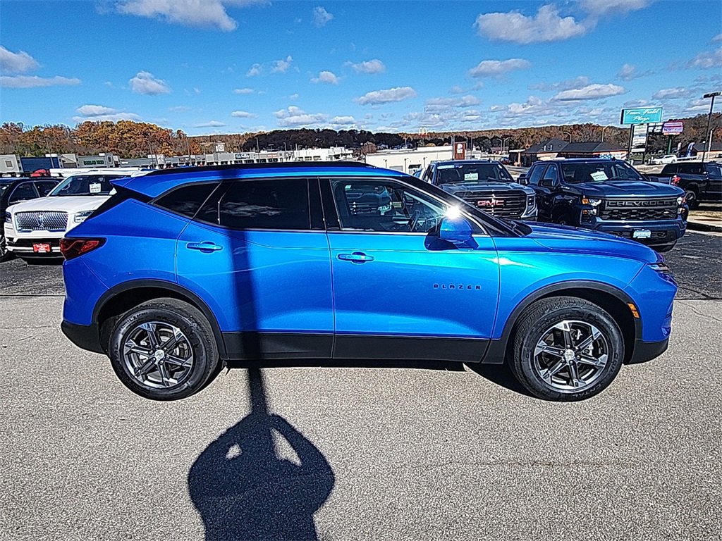 Used 2024 Chevrolet Blazer LT w/ Convenience Package image 9