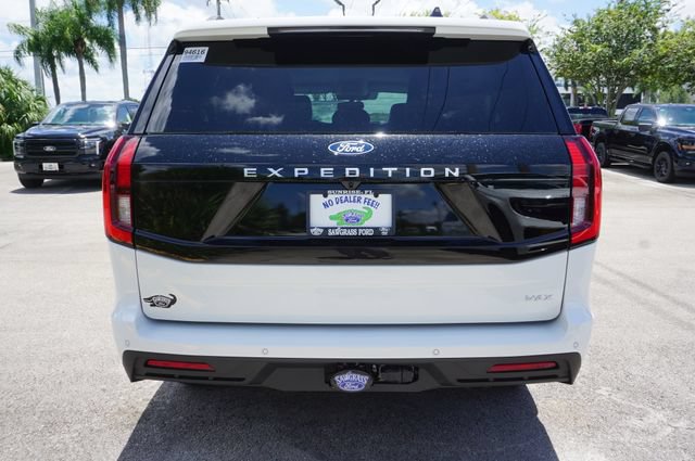 New 2027 Ford Expedition Max Active RWD image 38
